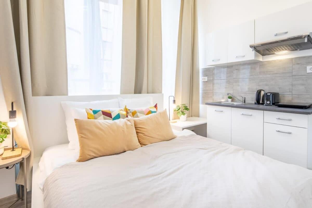Extra Central Mini Studio - Lively Neighborhood Budapeşte Dış mekan fotoğraf