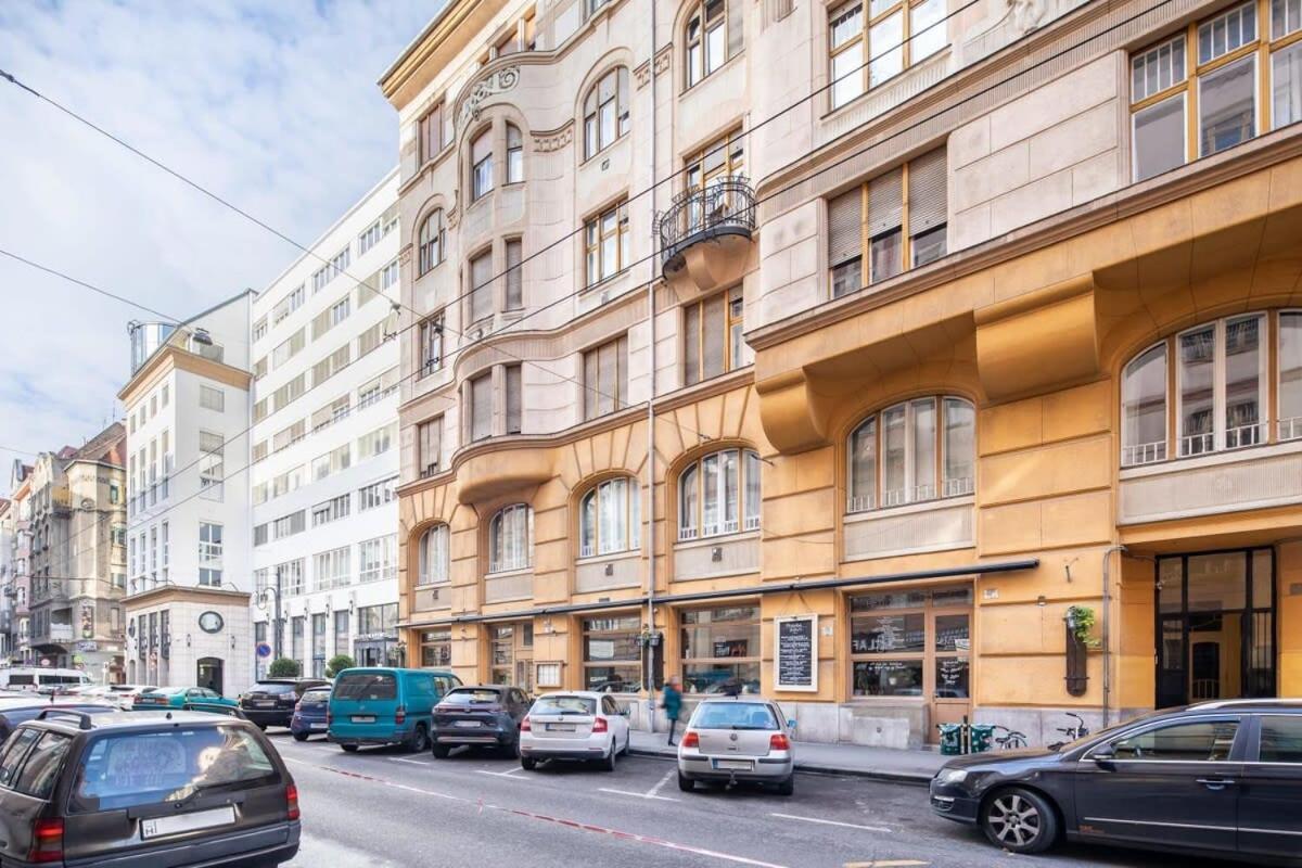 Extra Central Mini Studio - Lively Neighborhood Budapeşte Dış mekan fotoğraf