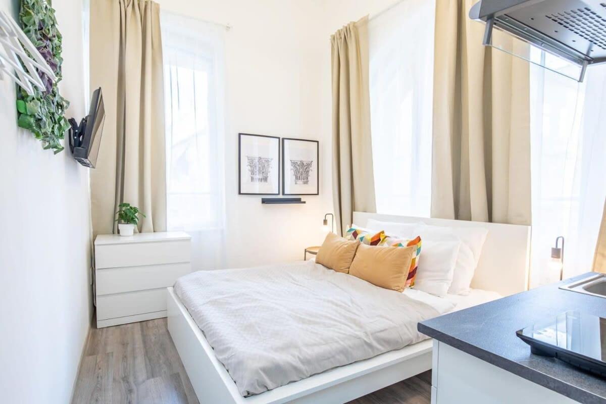 Extra Central Mini Studio - Lively Neighborhood Budapeşte Dış mekan fotoğraf